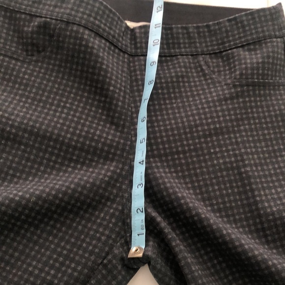Max Studio houndstooth design skinny pants w back packets & elastic waistband - Picture 4 of 10